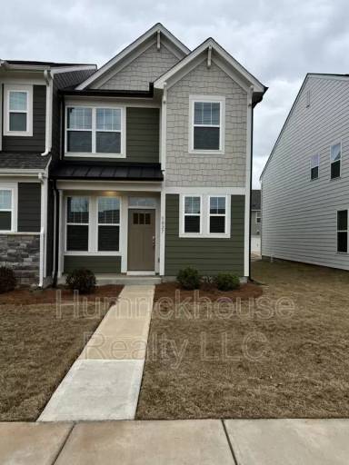 Main picture of 1027 South Point Rd