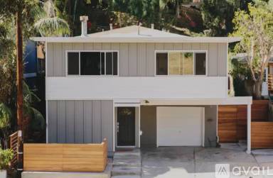 Main picture of 33831 Olinda Dr