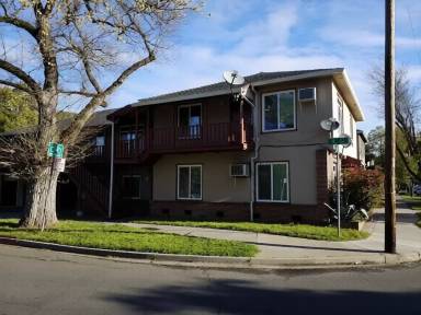 Main picture of 2128 28th St