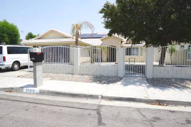 Main picture of 31510 Avenida del Padre