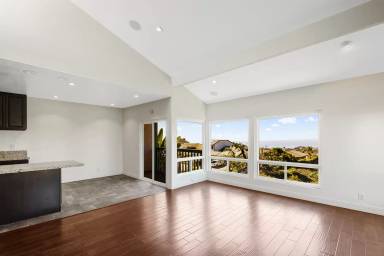 Main picture of 33523 Vista Colina