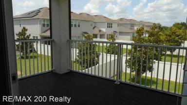 Main picture of 8184 Snowy Plover Ave