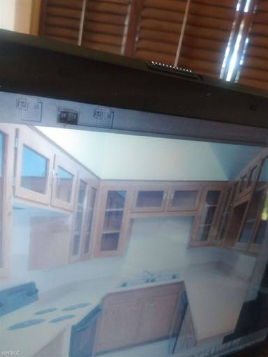 Main picture of 123 N 39th St