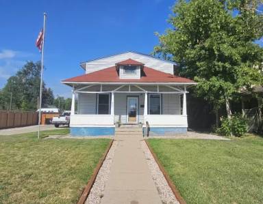 Main picture of 645 Grant Ave