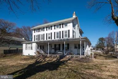 Main picture of 4211 Garrett Rd