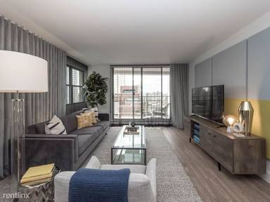 Main picture of 404-422 W Belmont Ave