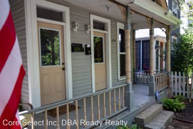 Main picture of 1225 1/2 Harrison Ave