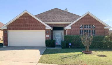 Main picture of 3626 English Oak Dr