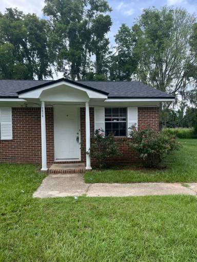 Main picture of 1414 Fuller Rd