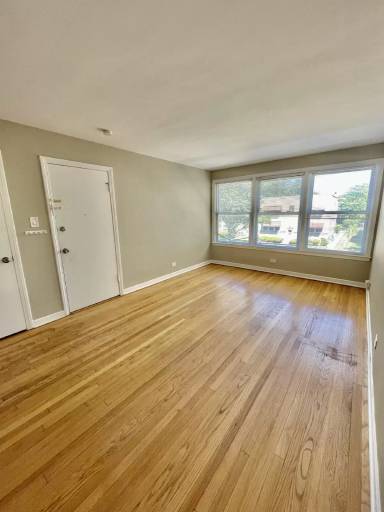 Main picture of 9126 Keating Ave