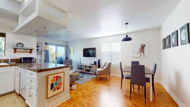 Main picture of 536 G Ave