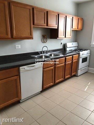 Main picture of 730 Reba Pl