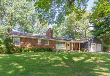 Main picture of 8716 Meadow Ln
