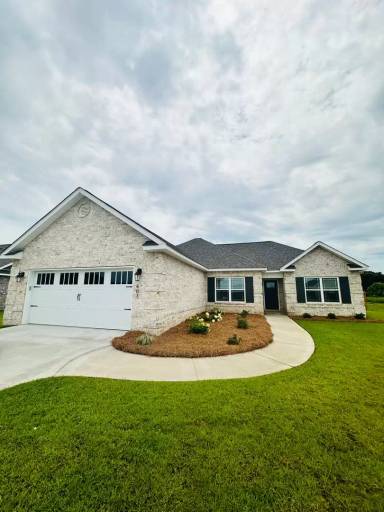 Main picture of 401 Otters Ridge Dr