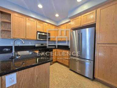 Main picture of 528 Almaden Walk Loop