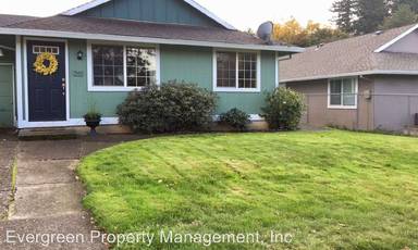 Main picture of 3540 NE 8th St