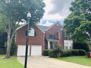 Main picture of 116 Myrtle Way