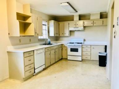Main picture of 1208 Dulles Dr