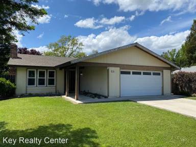 Main picture of 2720 Summerfield Dr