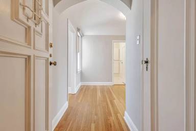 Main picture of 2969 Jackson St
