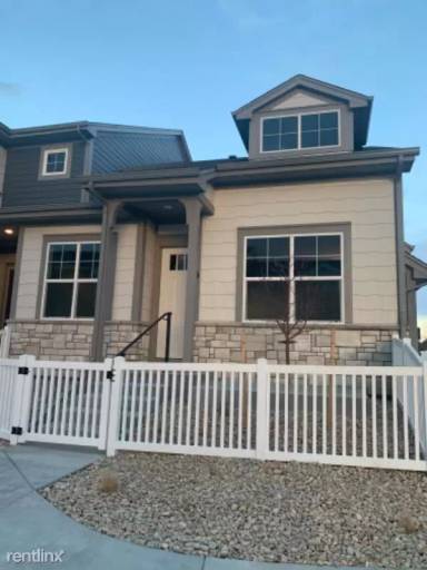 Main picture of 8482 Cromwell Dr