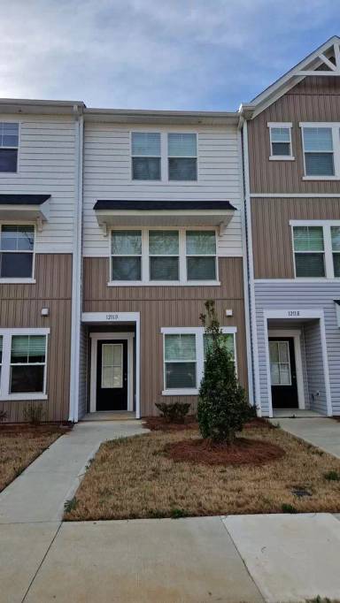 Main picture of Brand New Townhome | 3 BR/3.5BA | 1-Car Garage | Near Downtown Mooresville
