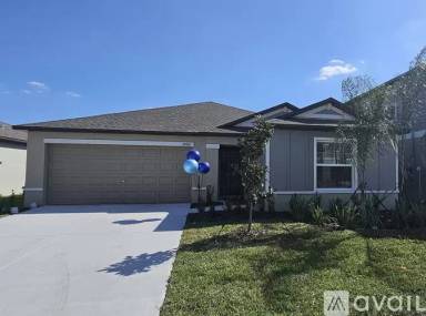 Main picture of 34918 Rainville Loop