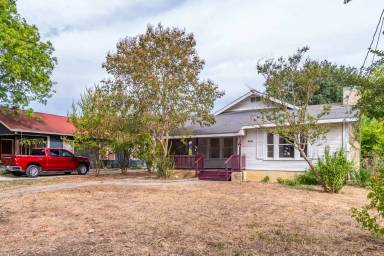 Main picture of 469 E Magnolia Ave