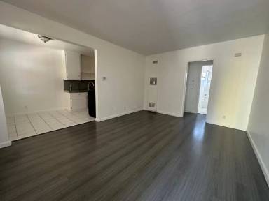 Main picture of 3950 Montclair St