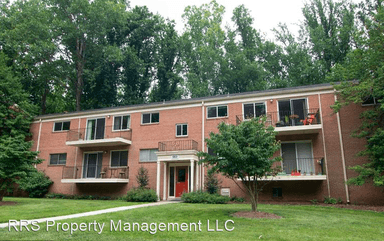 Main picture of 10631 Weymouth St