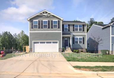 Main picture of 2113 Gilmer Ln