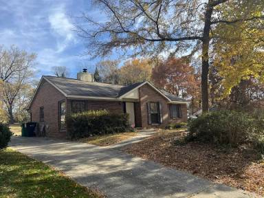 Main picture of 725 Rome Ct