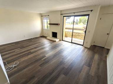 Main picture of 4884 Via Colina