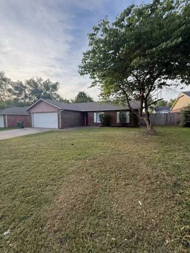Main picture of 4338 W Chaparral Ln