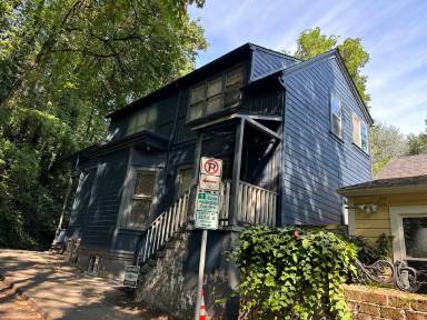 Main picture of 1275 SW College St