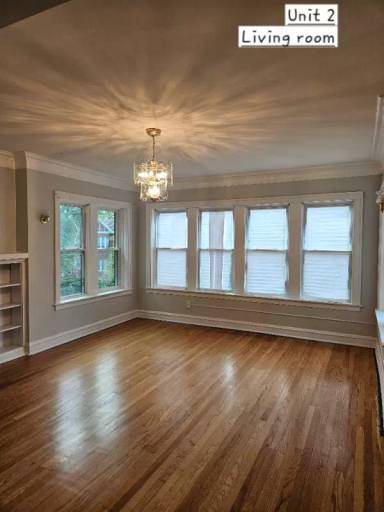 Main picture of 8309 S Throop St