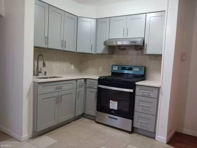 Main picture of 2231 W 9th St