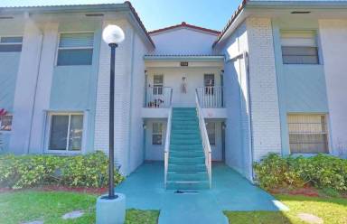 Main picture of 2730 Forest Hills Blvd