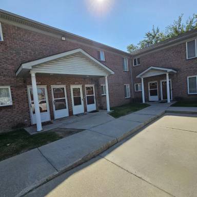 Main picture of 28542 Cole St
