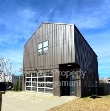 Main picture of 153 Minden Pl