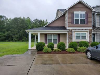 Main picture of 240 Collinwood Dr