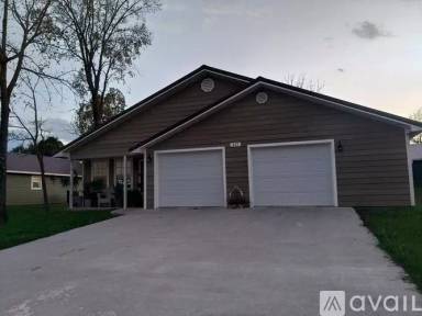 Main picture of 513 Cherry St