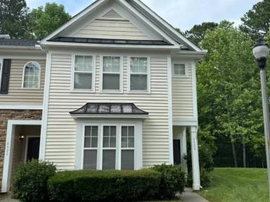 Main picture of 8420 Central Dr