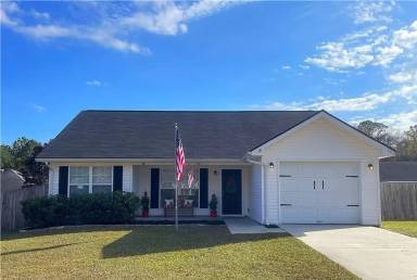 Main picture of 103 Laurel Point Dr