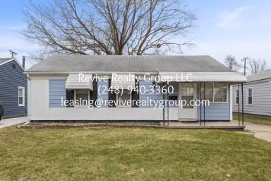 Main picture of 25630 Tecla Ave
