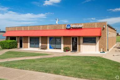 Main picture of 3208 Teakwood Ln