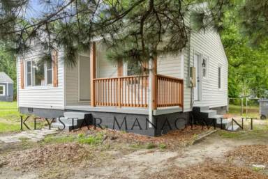 Main picture of 429 Henry St