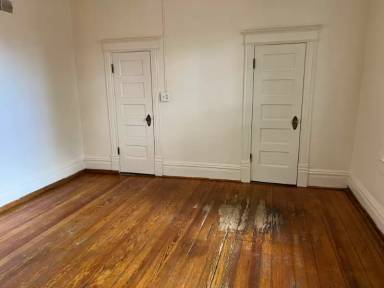 Main picture of 3419 W Colorado Ave