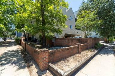 Main picture of 2510 San Gabriel St