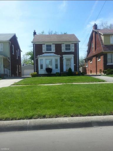 Main picture of 8915 Littlefield St